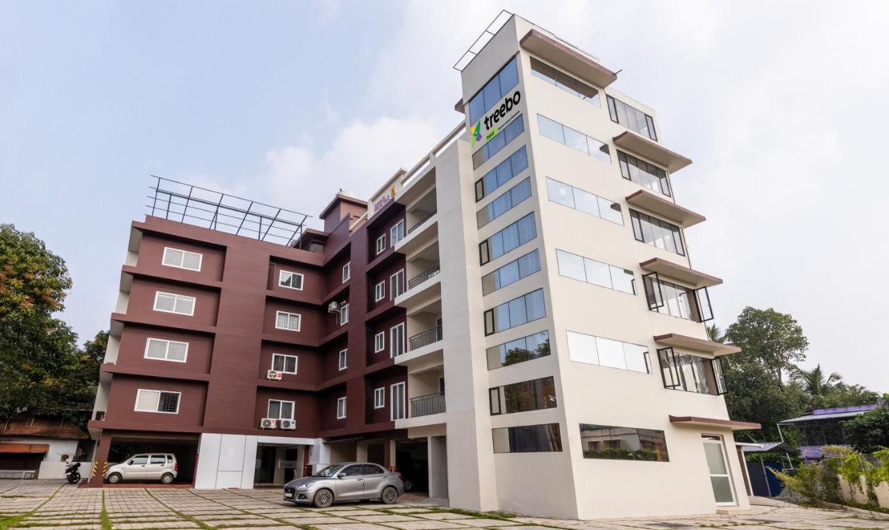 Hotel Treebo Sreepathi Prayag,Guruvayur Temple Exteriér fotografie